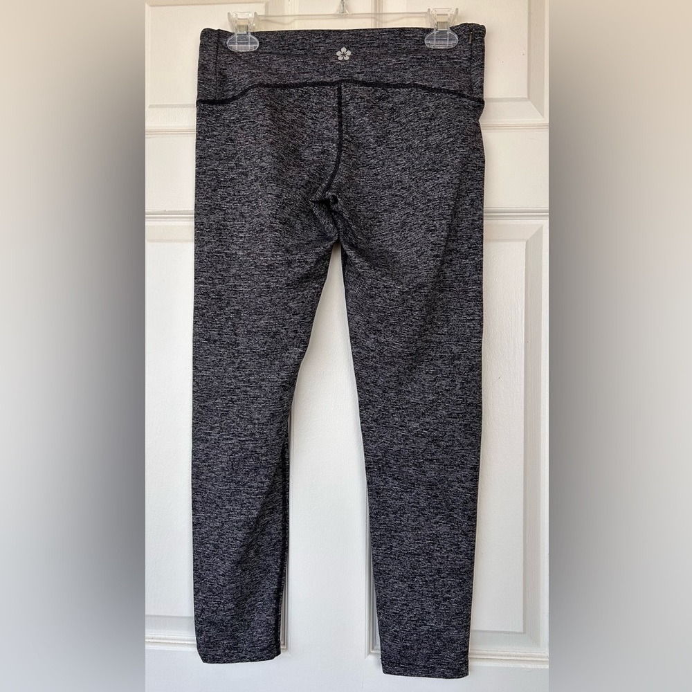 Tuff Athletics Yoga Pants Wide‎ Waistband Size Medium NWOT